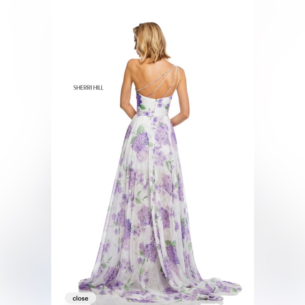 Sherri Hill - Picture 7 of 7